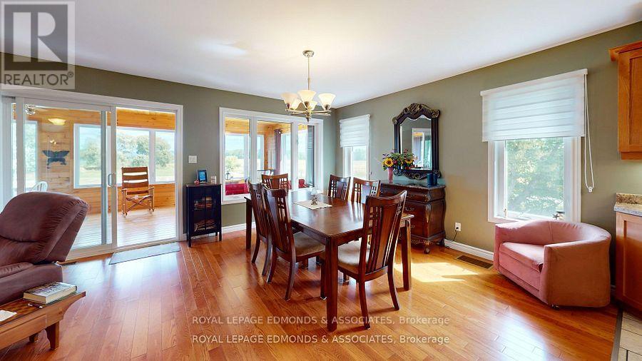 1388 Bromley Line, Whitewater Region, Ontario  K0J 2L0 - Photo 22 - X12457553