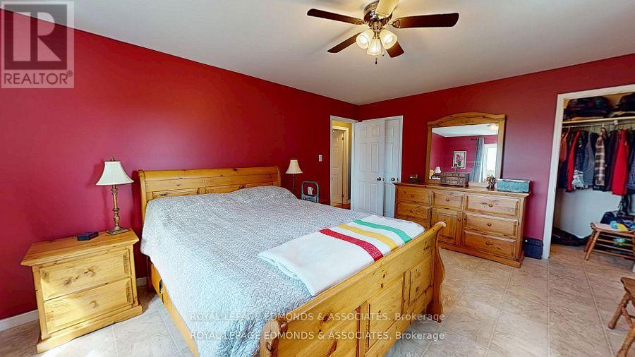 1388 Bromley Line, Whitewater Region, Ontario  K0J 2L0 - Photo 24 - X12457553