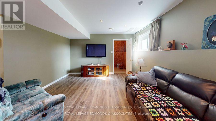 1388 Bromley Line, Whitewater Region, Ontario  K0J 2L0 - Photo 38 - X12457553