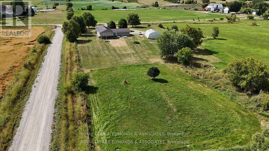 1388 Bromley Line, Whitewater Region, Ontario  K0J 2L0 - Photo 6 - X12457553