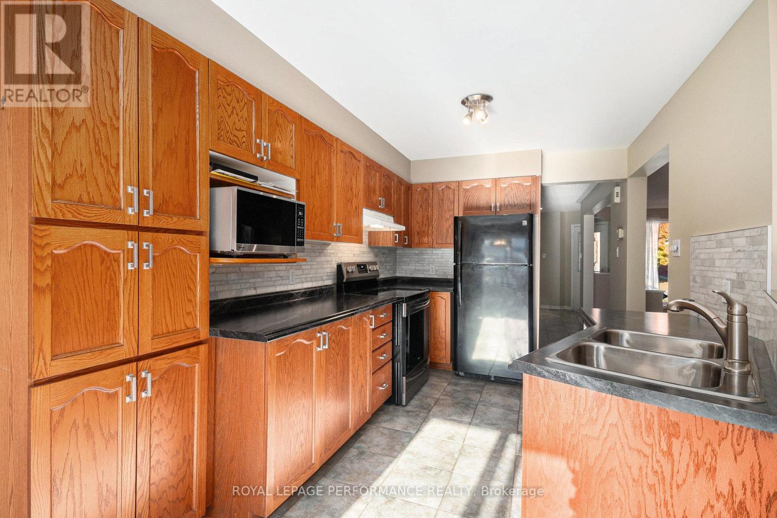 730 Nesting Way, Ottawa, Ontario  K4A 3X4 - Photo 11 - X12457500
