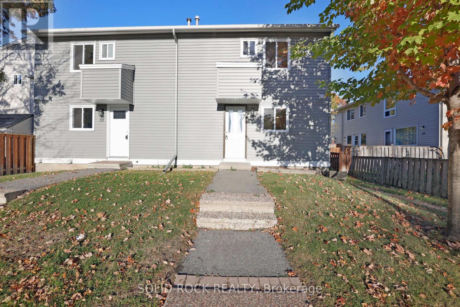 35 THISTLEDOWN COURT, Ottawa, Ontario