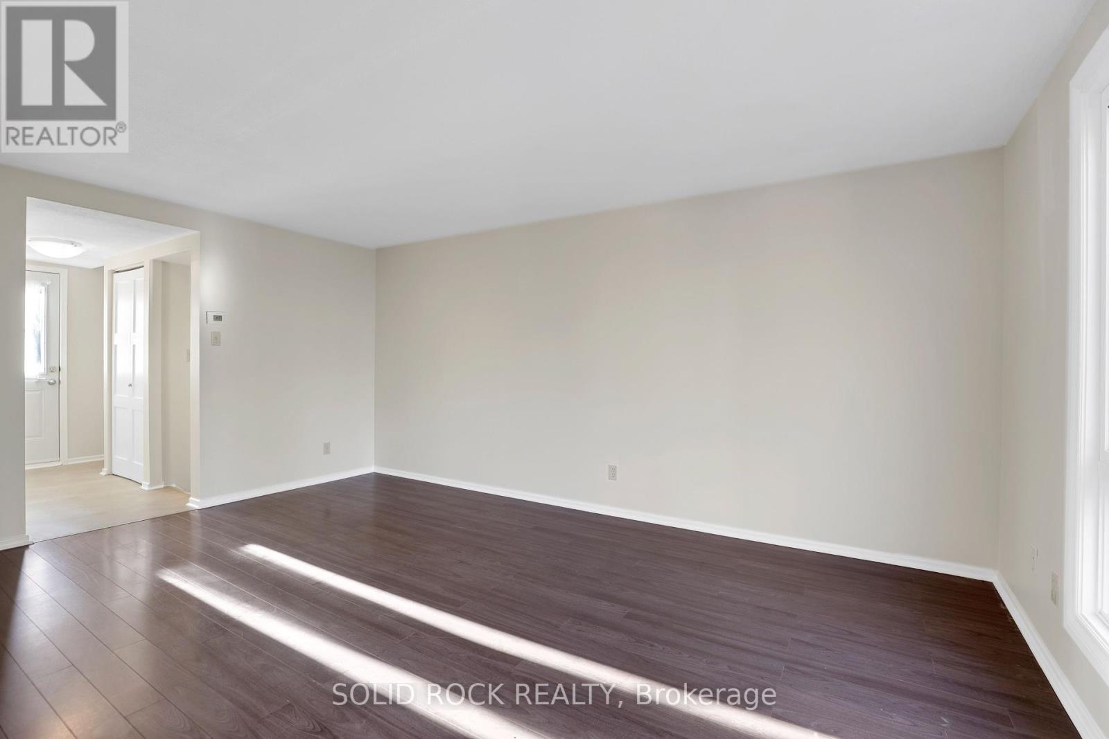 35 Thistledown Court, Ottawa, Ontario  K2J 1J4 - Photo 12 - X12457519