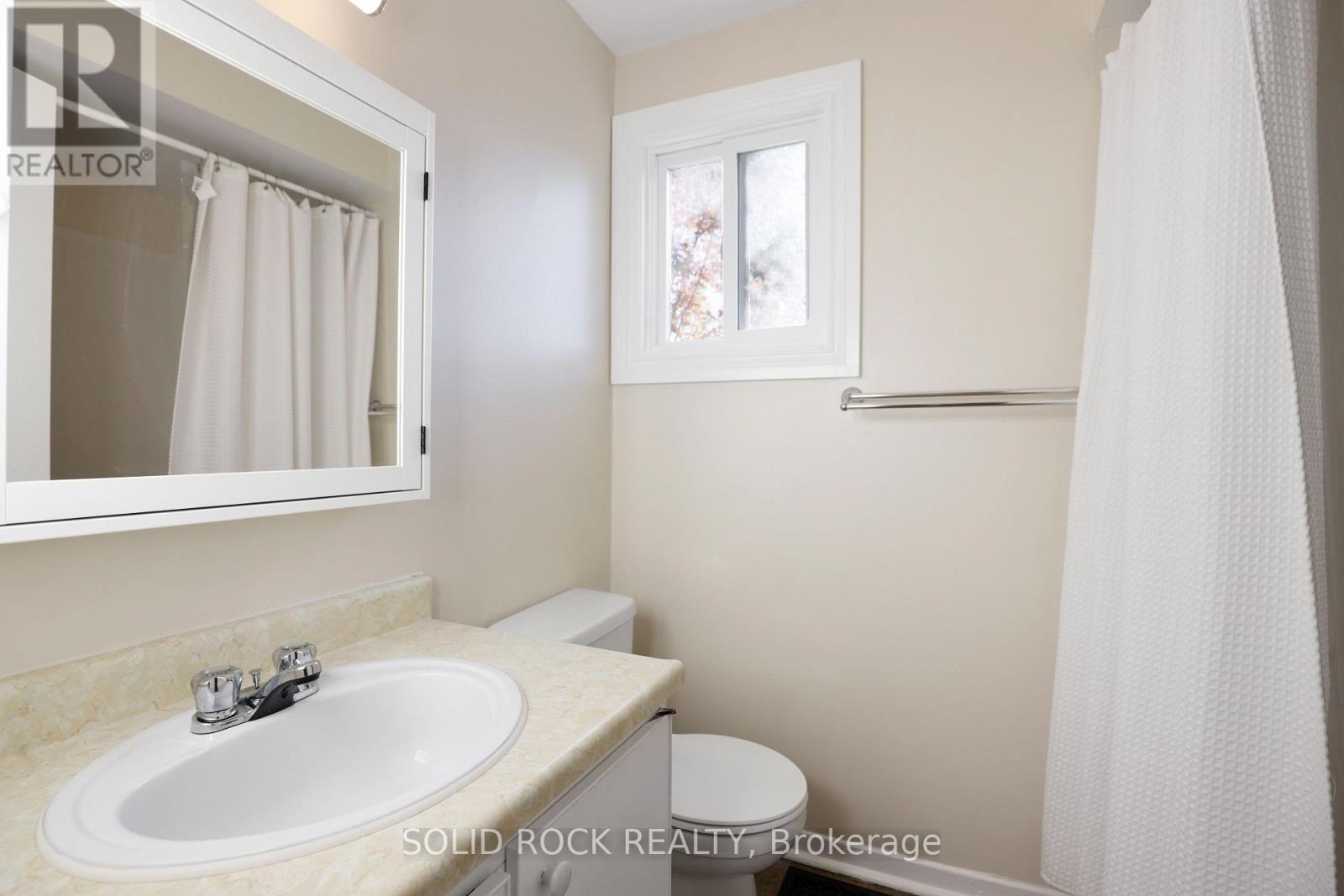 35 Thistledown Court, Ottawa, Ontario  K2J 1J4 - Photo 18 - X12457519