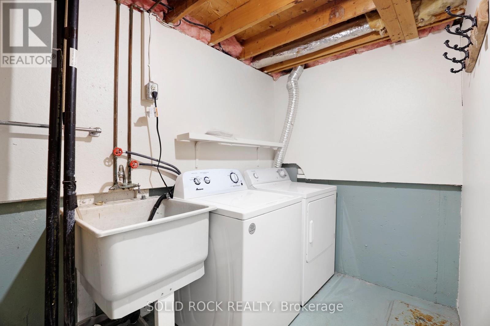 35 Thistledown Court, Ottawa, Ontario  K2J 1J4 - Photo 22 - X12457519