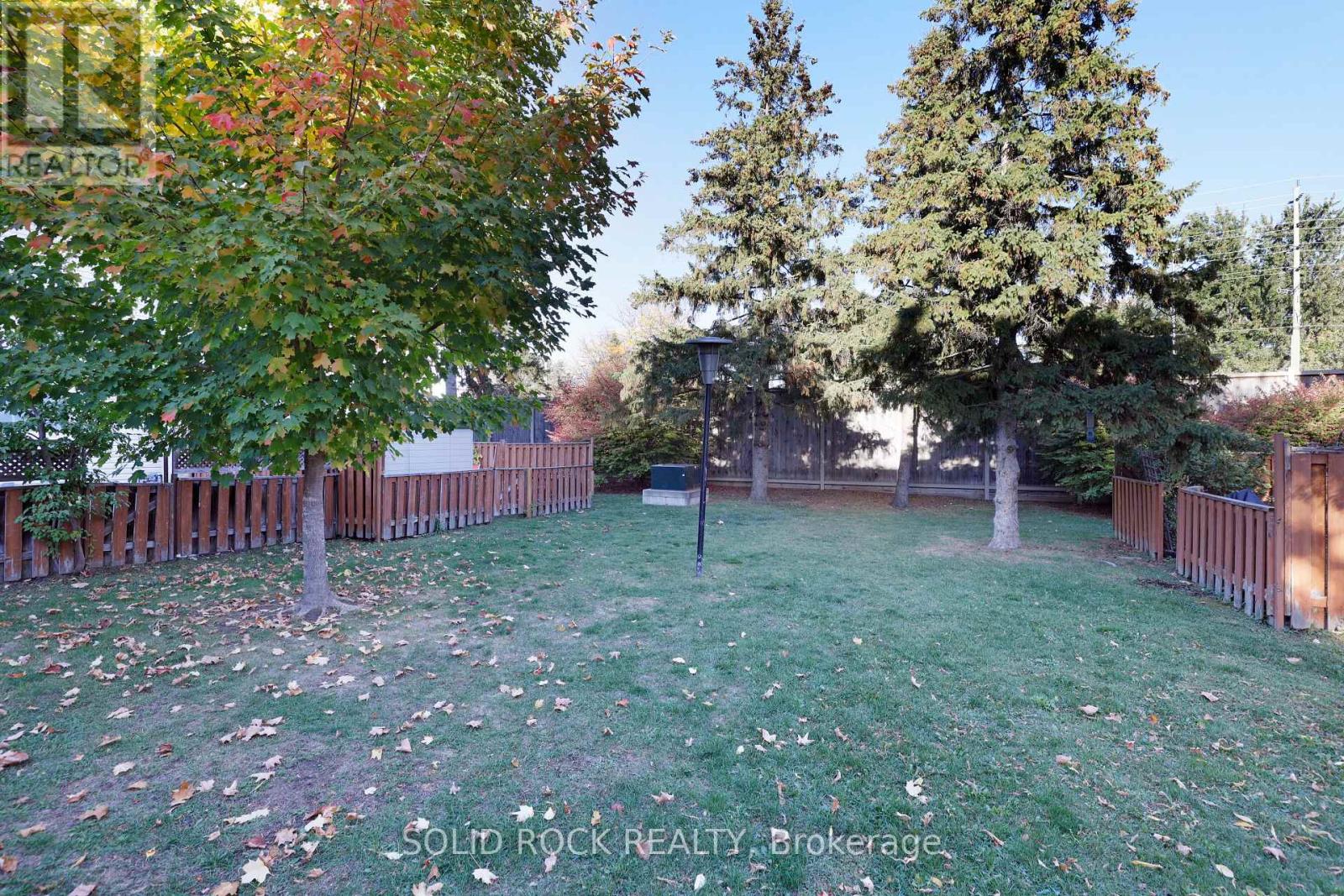 35 Thistledown Court, Ottawa, Ontario  K2J 1J4 - Photo 26 - X12457519