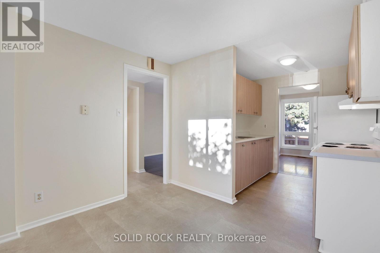 35 Thistledown Court, Ottawa, Ontario  K2J 1J4 - Photo 37 - X12457519
