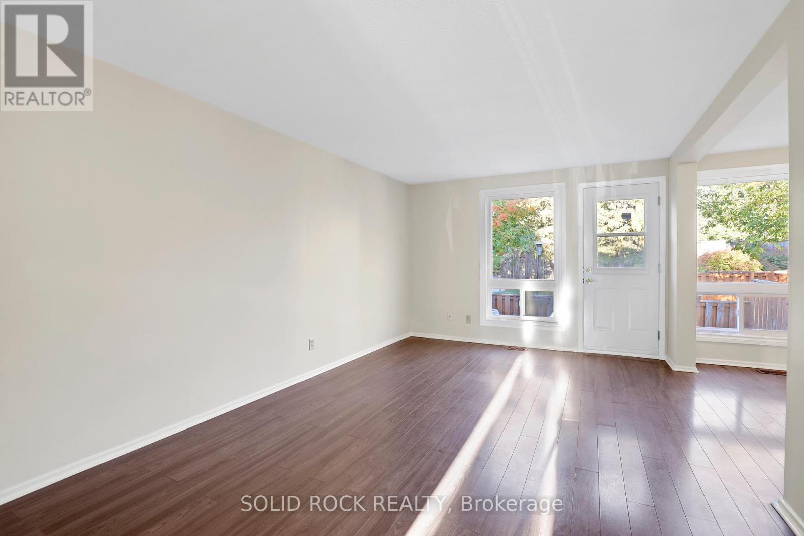 35 Thistledown Court, Ottawa, Ontario  K2J 1J4 - Photo 9 - X12457519