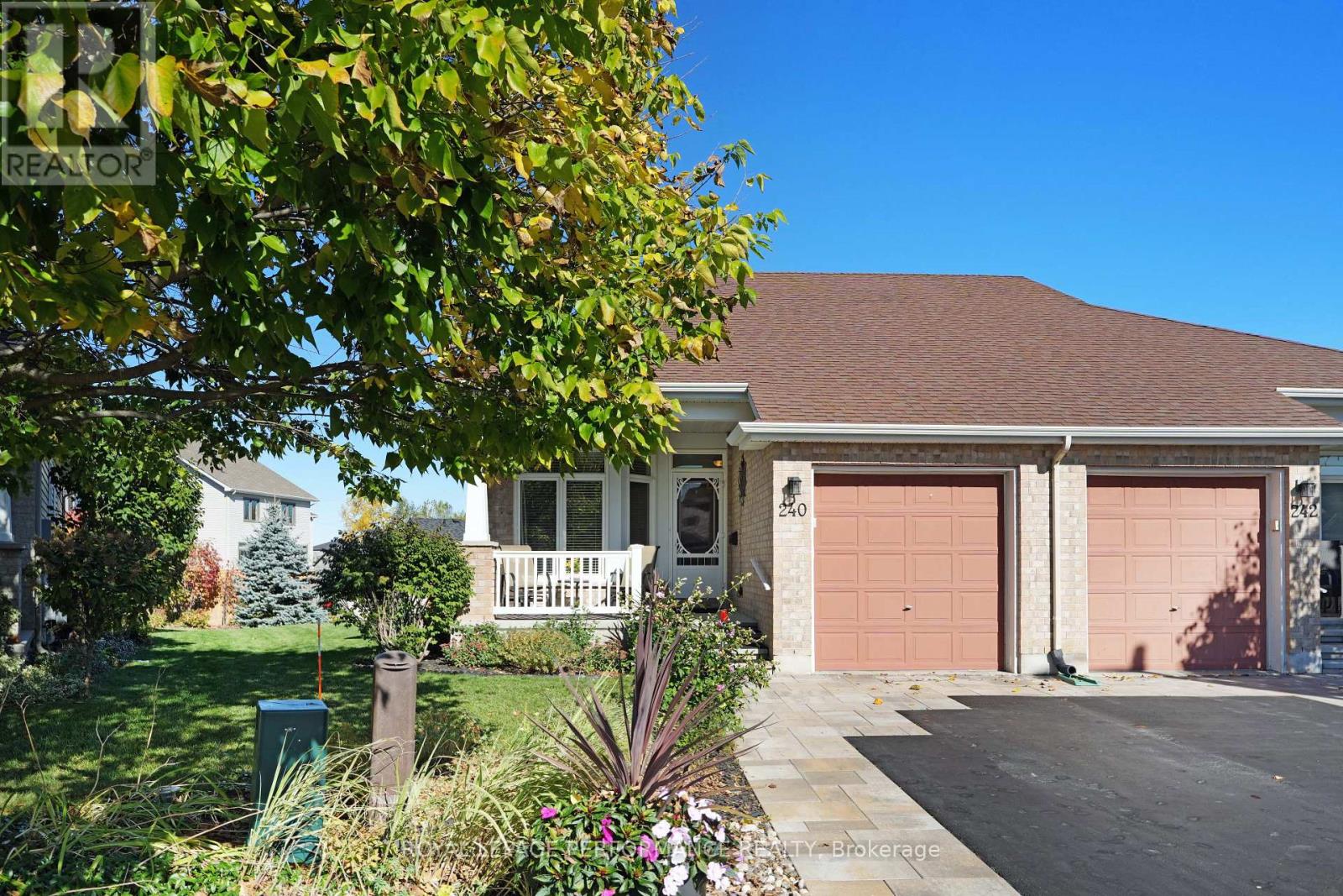 240 BULRUSH CRESCENT, Ottawa, Ontario