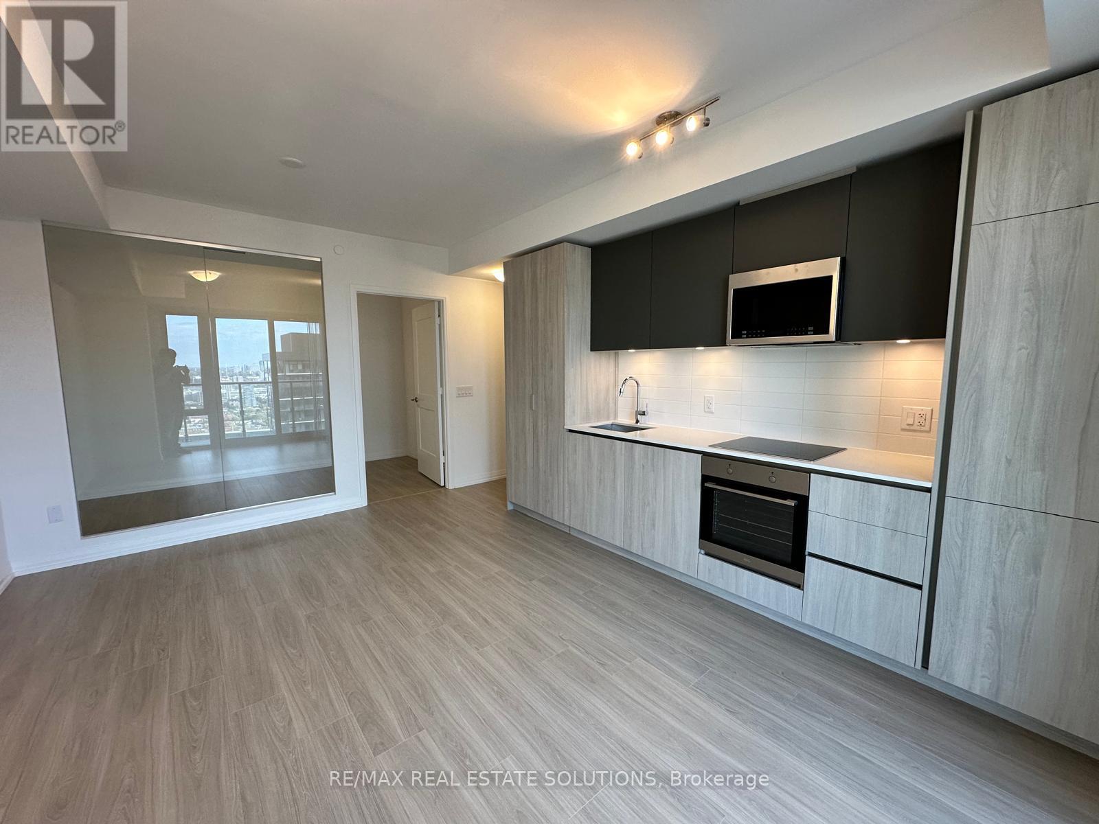 4026 - 28 Widmer Street, Toronto, Ontario  M5V 0T2 - Photo 5 - C12457457