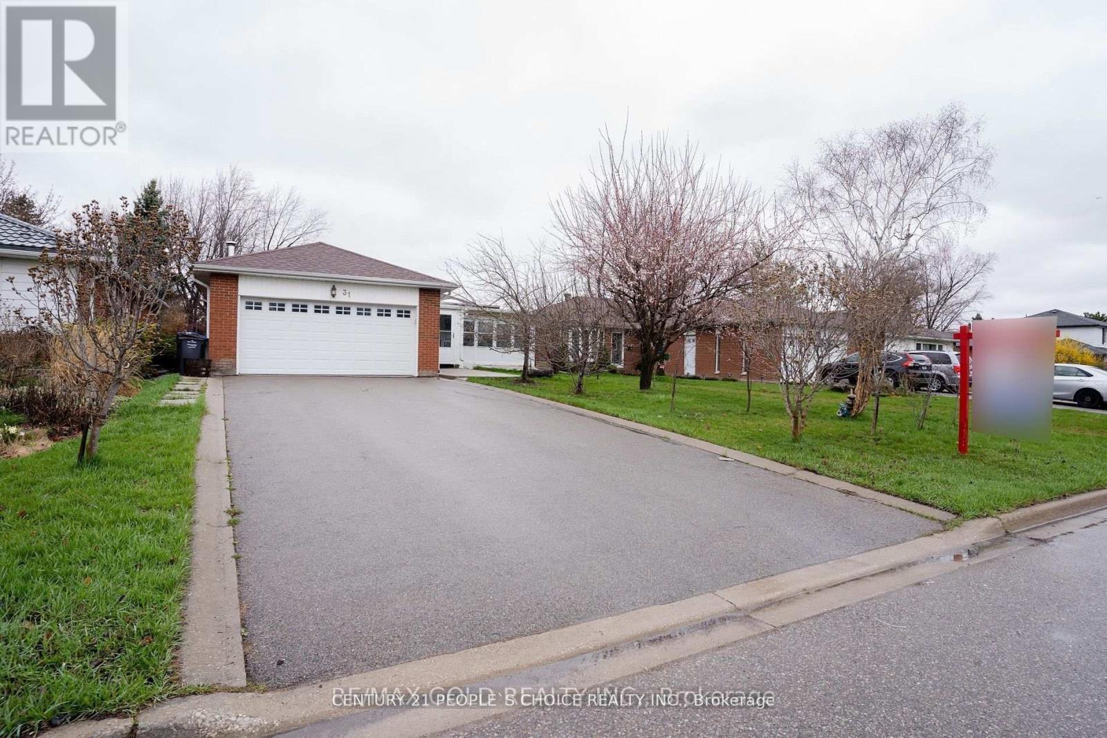 (UPPER) - 31 DORCHESTER DRIVE, Brampton, Ontario