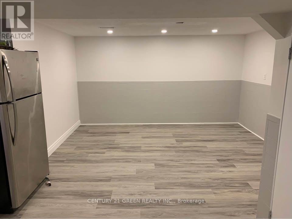 159 Bow Valley Drive, Hamilton, Ontario  L8E 3J9 - Photo 45 - X12455051