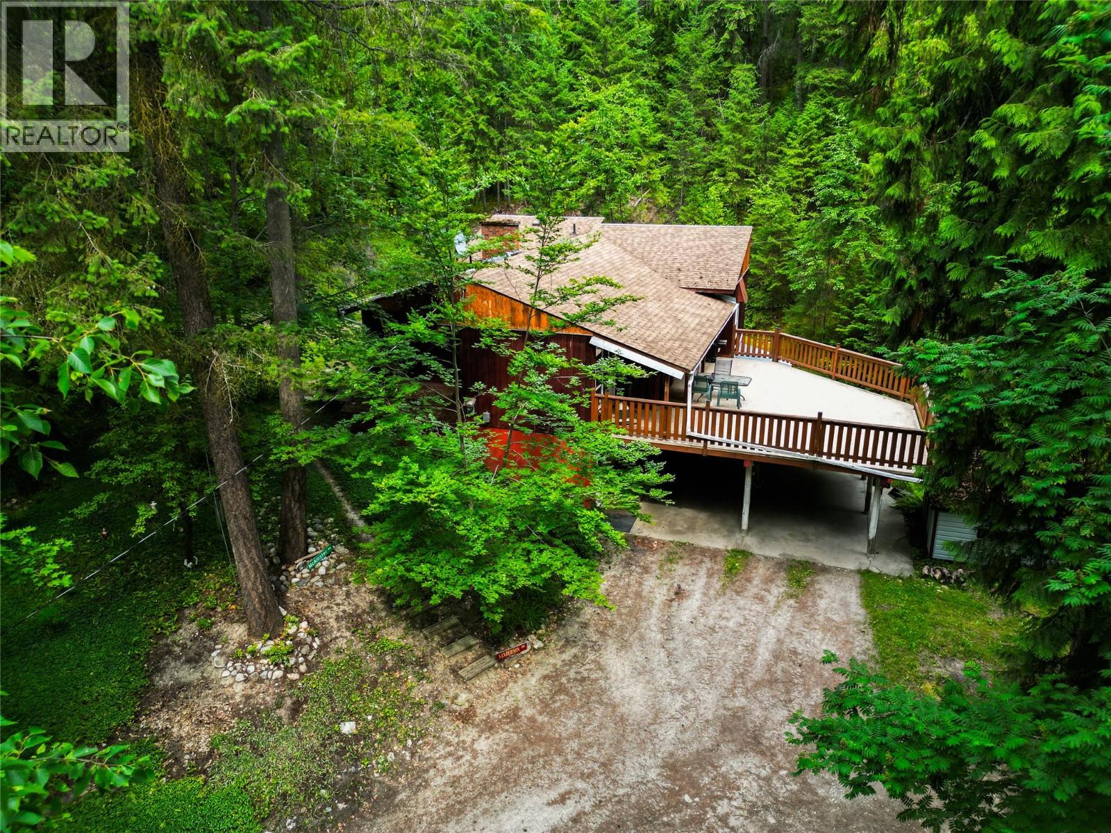 8043 97A Highway, Mara, British Columbia