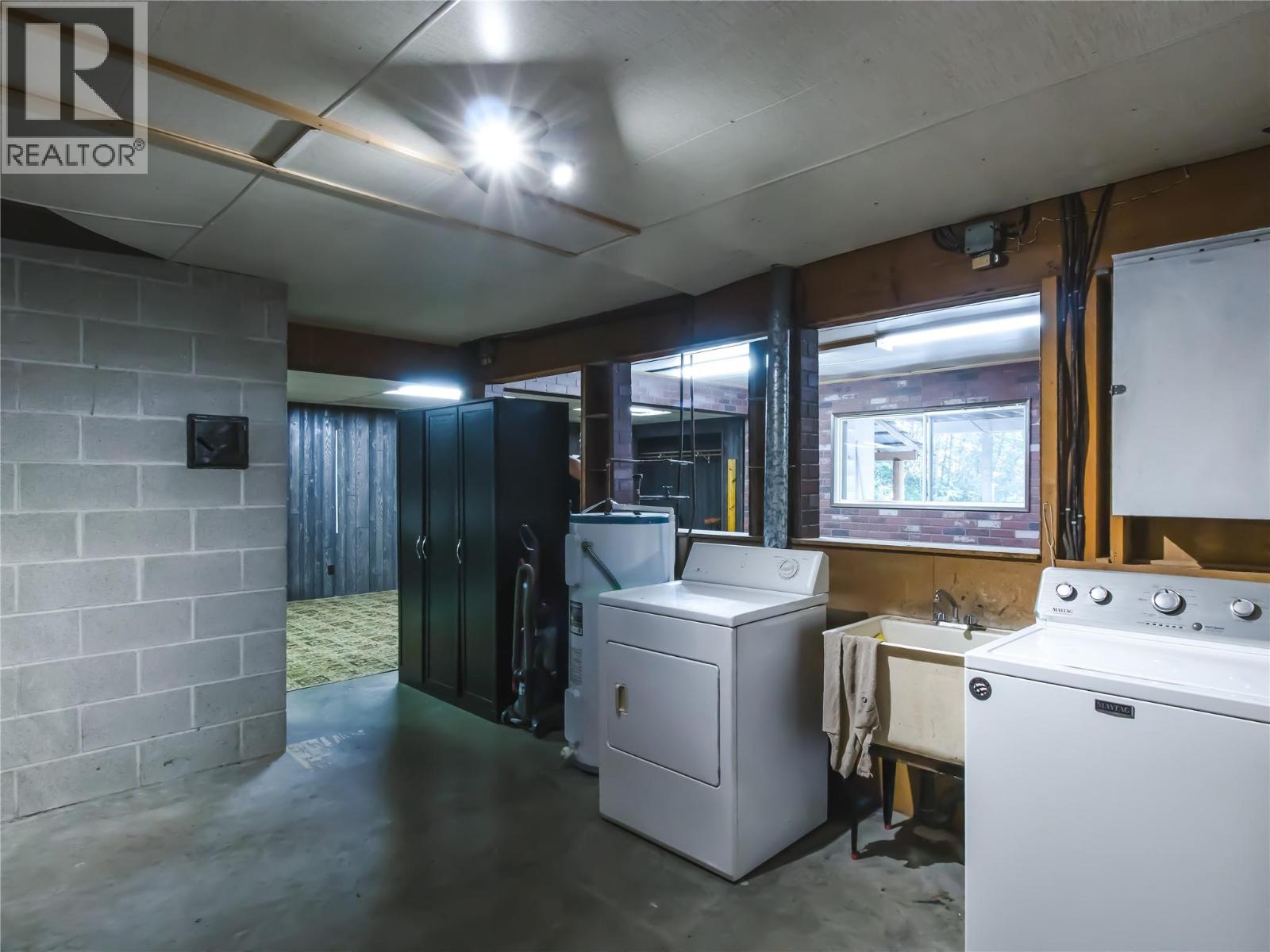 8043 97a Highway, Mara, British Columbia  V0E 2K0 - Photo 26 - 10365676