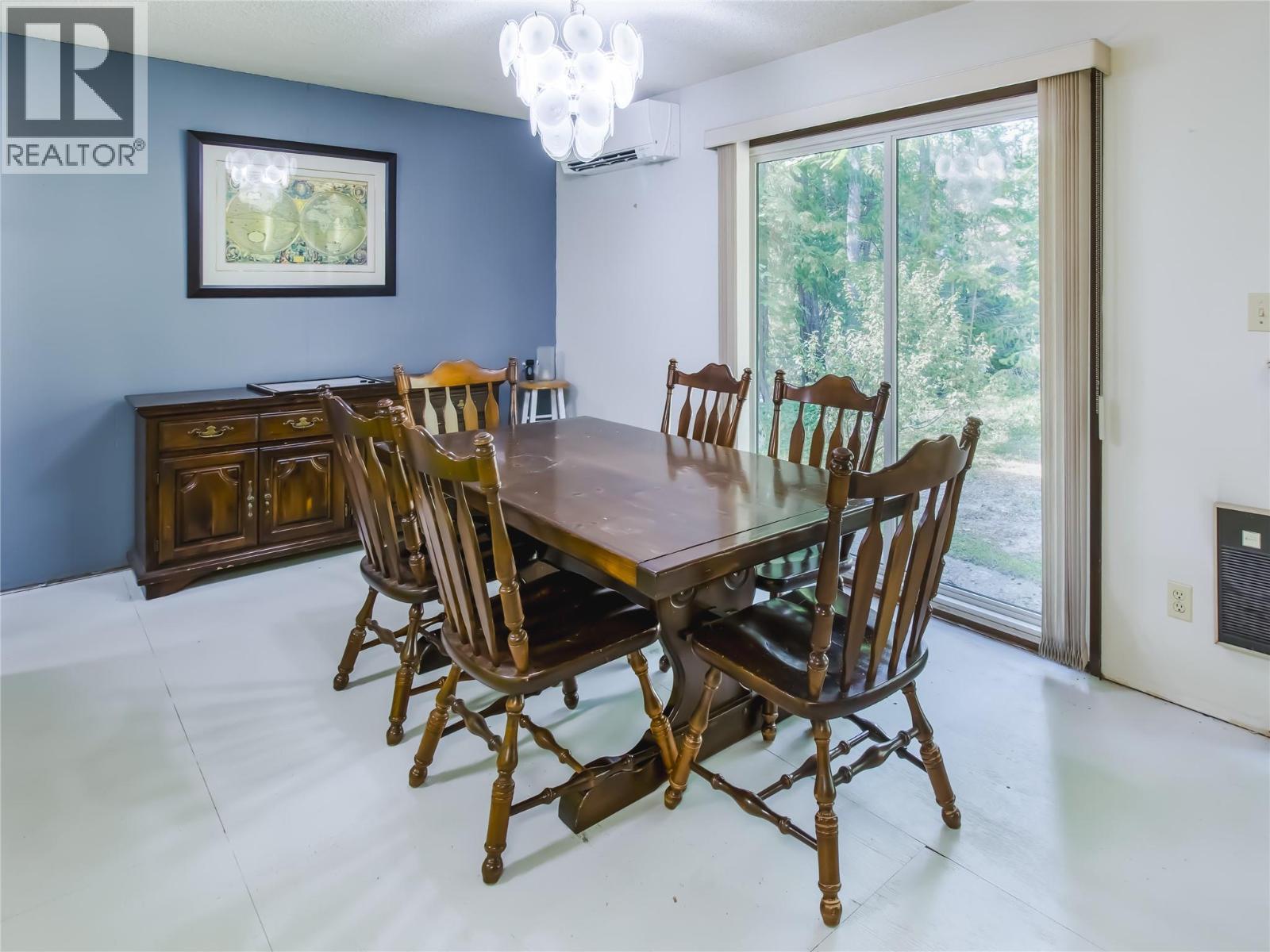 8043 97a Highway, Mara, British Columbia  V0E 2K0 - Photo 6 - 10365676