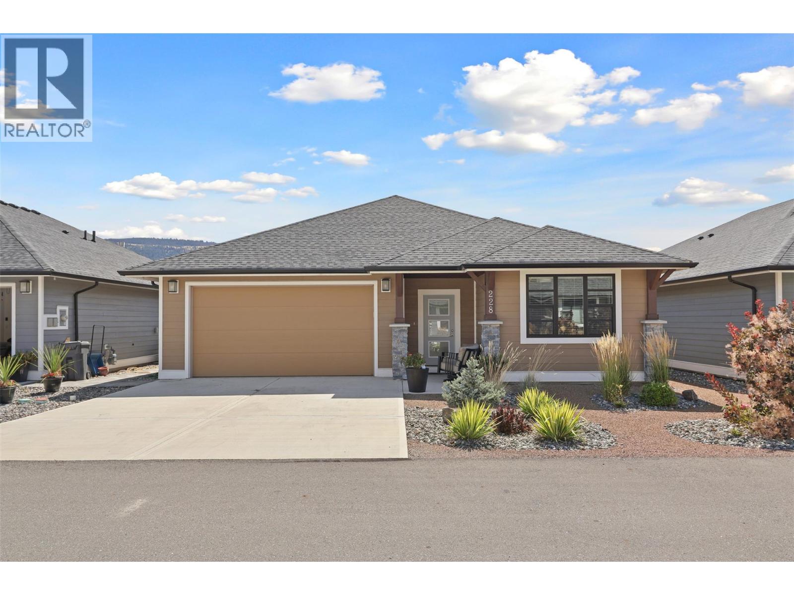 641 SHUSWAP  E Road Unit# 228, Kamloops, British Columbia