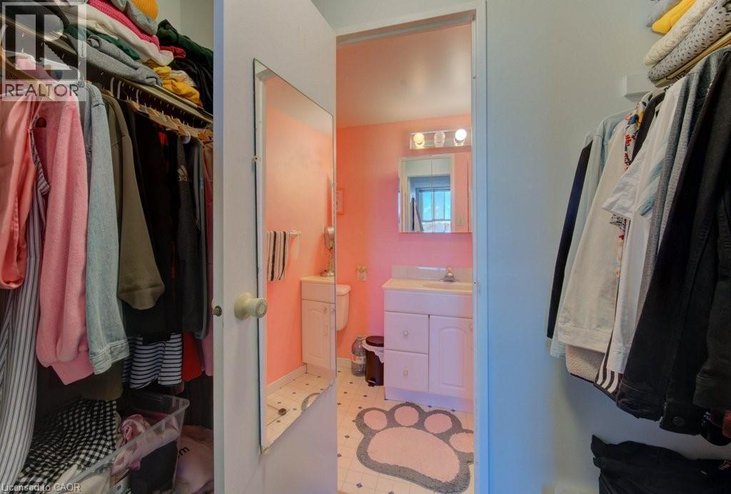 225 Harvard Place Unit# 509, Waterloo, Ontario  N2J 4H4 - Photo 38 - 40774854