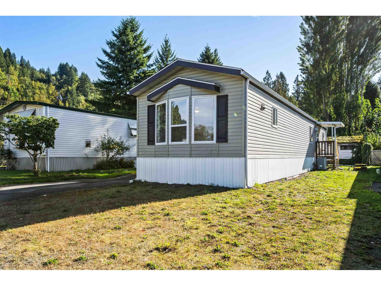27 46484 Chilliwack Lake Road, Chilliwack River Valley, Chilliwack, British Columbia  V2R 3R7 - Photo 3 - R3055300