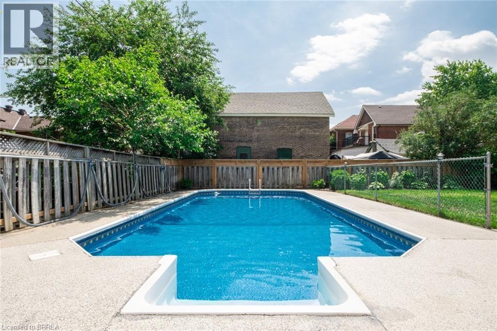 75 Park Avenue Unit# Back, Brantford, Ontario  N3S 5H4 - Photo 2 - 40777536