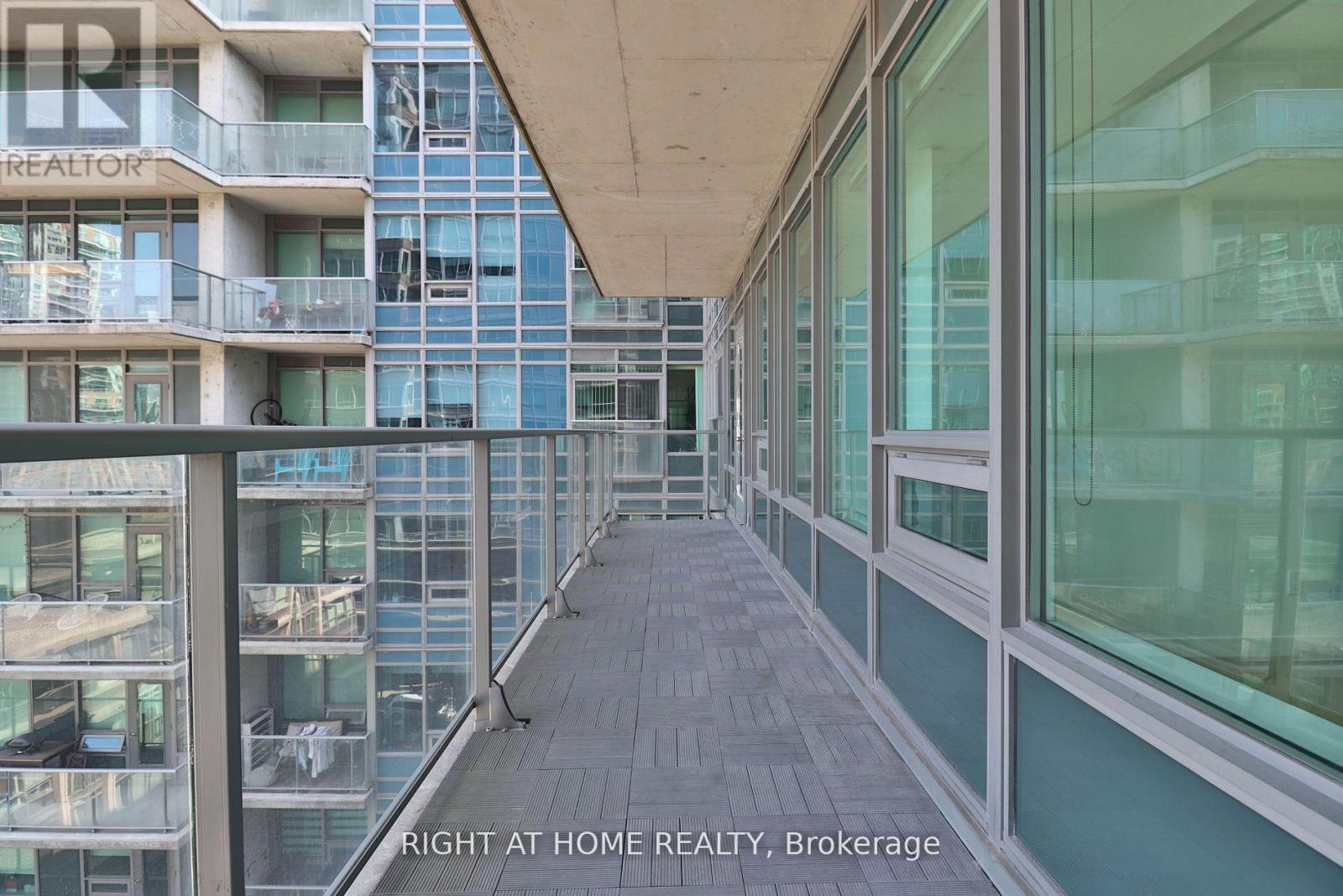 812 - 55 East Liberty Street, Toronto, Ontario  M6K 3P9 - Photo 15 - C12457479
