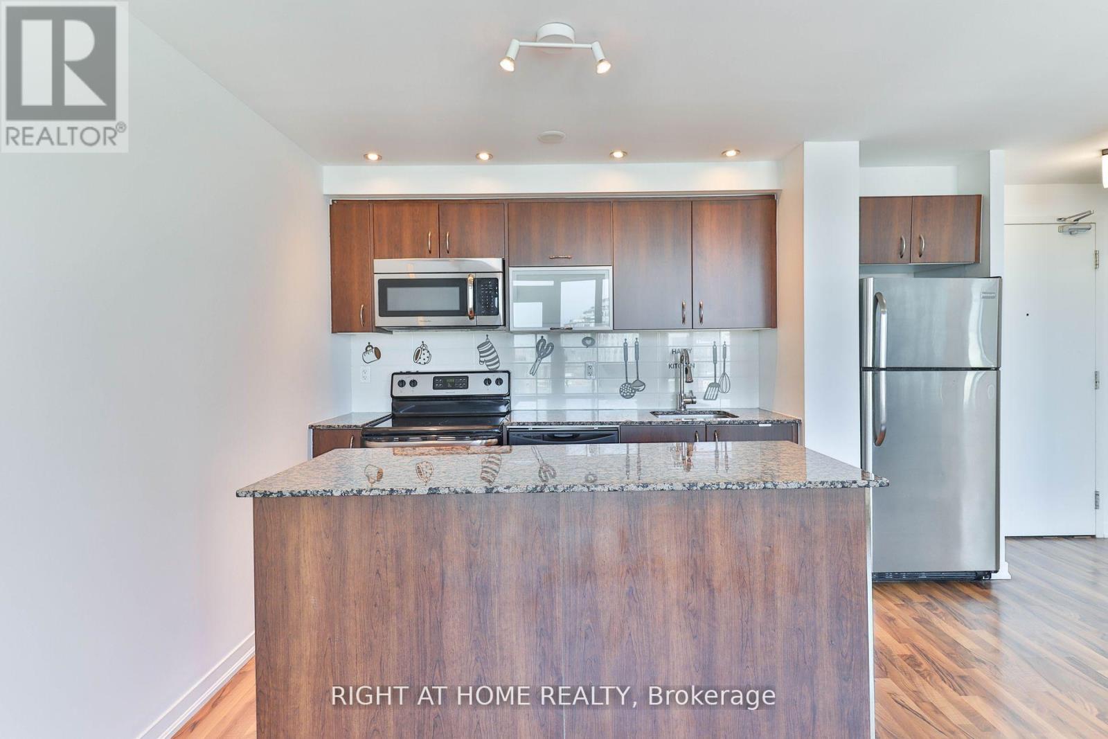 812 - 55 East Liberty Street, Toronto, Ontario  M6K 3P9 - Photo 5 - C12457479