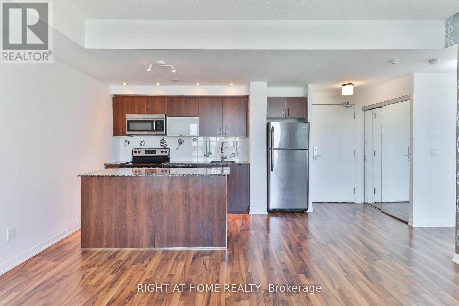812 - 55 East Liberty Street, Toronto, Ontario  M6K 3P9 - Photo 7 - C12457479