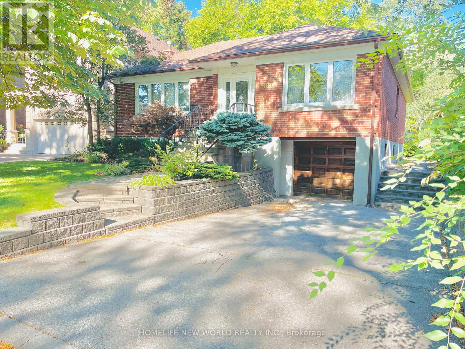BSMT - 300 SPRING GARDEN AVENUE, Toronto, Ontario