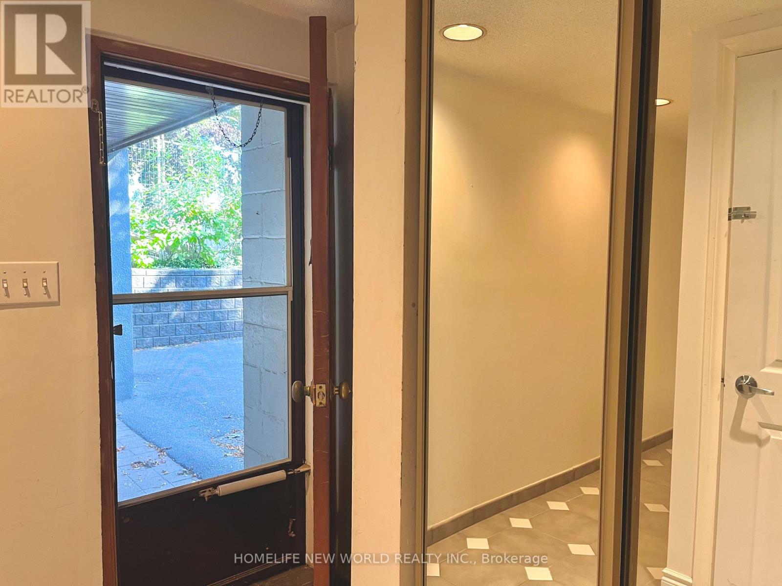 Bsmt - 300 Spring Garden Avenue, Toronto, Ontario  M2N 3H3 - Photo 6 - C12457481