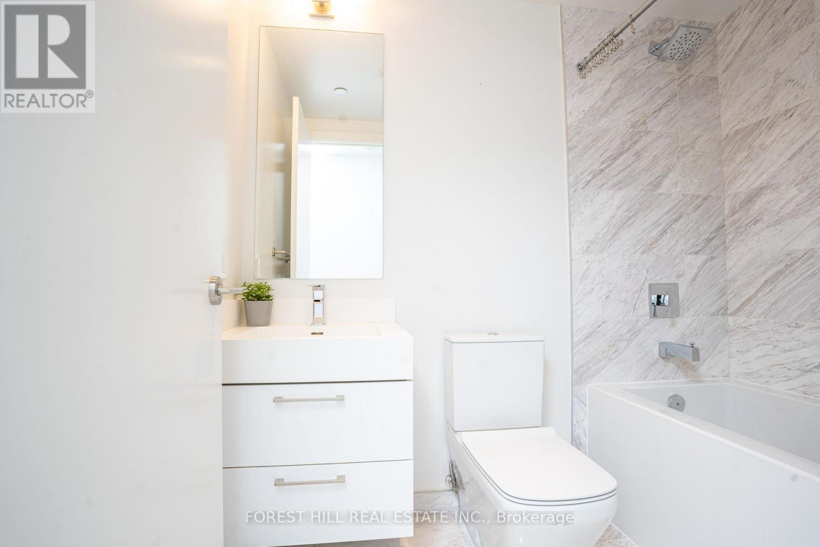 4101 - 1 Yorkville Avenue, Toronto, Ontario  M4W 0B1 - Photo 15 - C12457526
