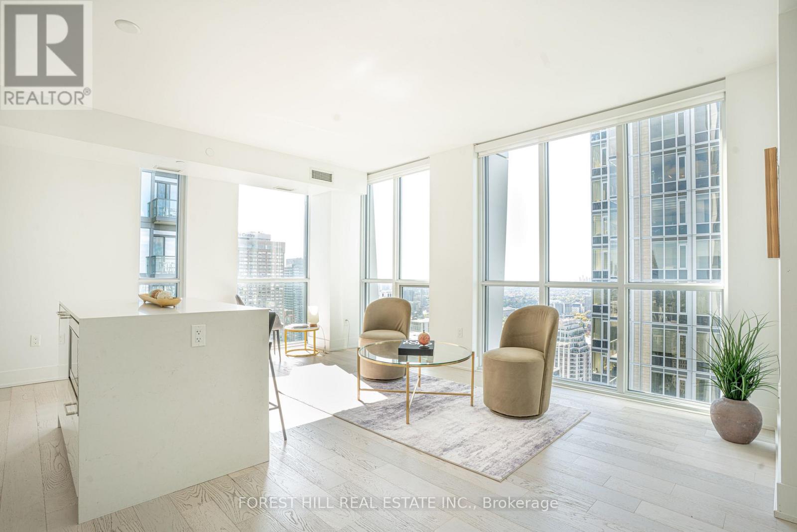 4101 - 1 Yorkville Avenue, Toronto, Ontario  M4W 0B1 - Photo 4 - C12457526