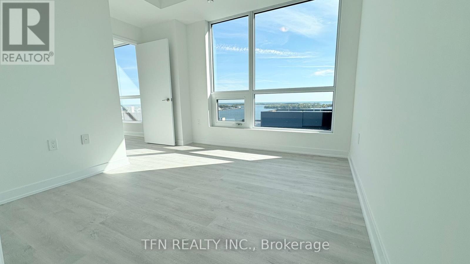 1906 - 15 Richardson Street, Toronto, Ontario  M5A 0Y5 - Photo 11 - C12457527