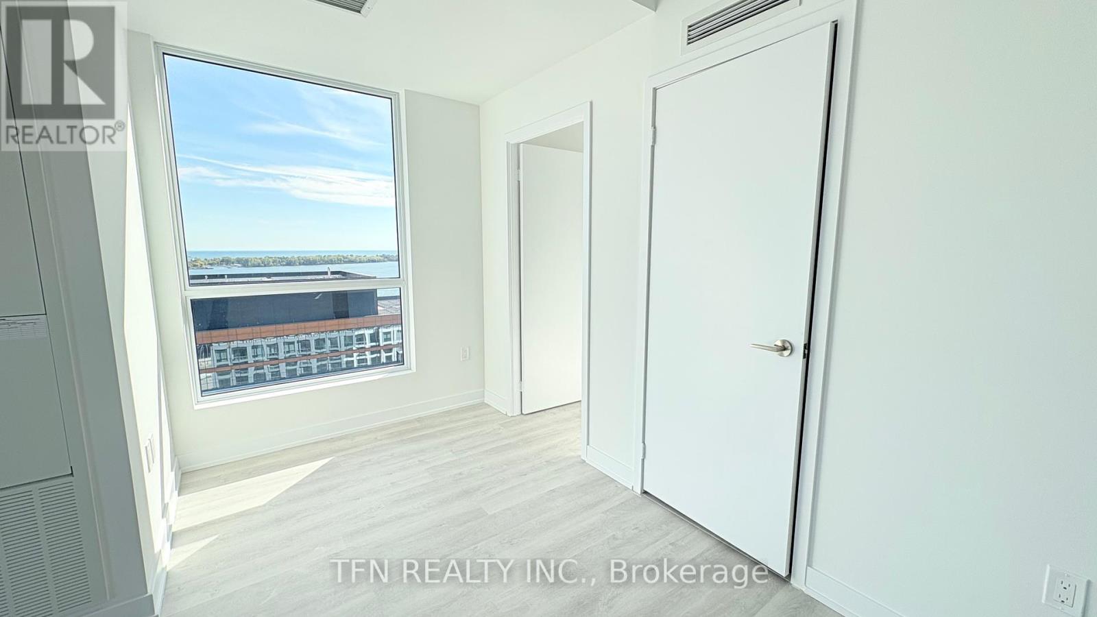 1906 - 15 Richardson Street, Toronto, Ontario  M5A 0Y5 - Photo 8 - C12457527