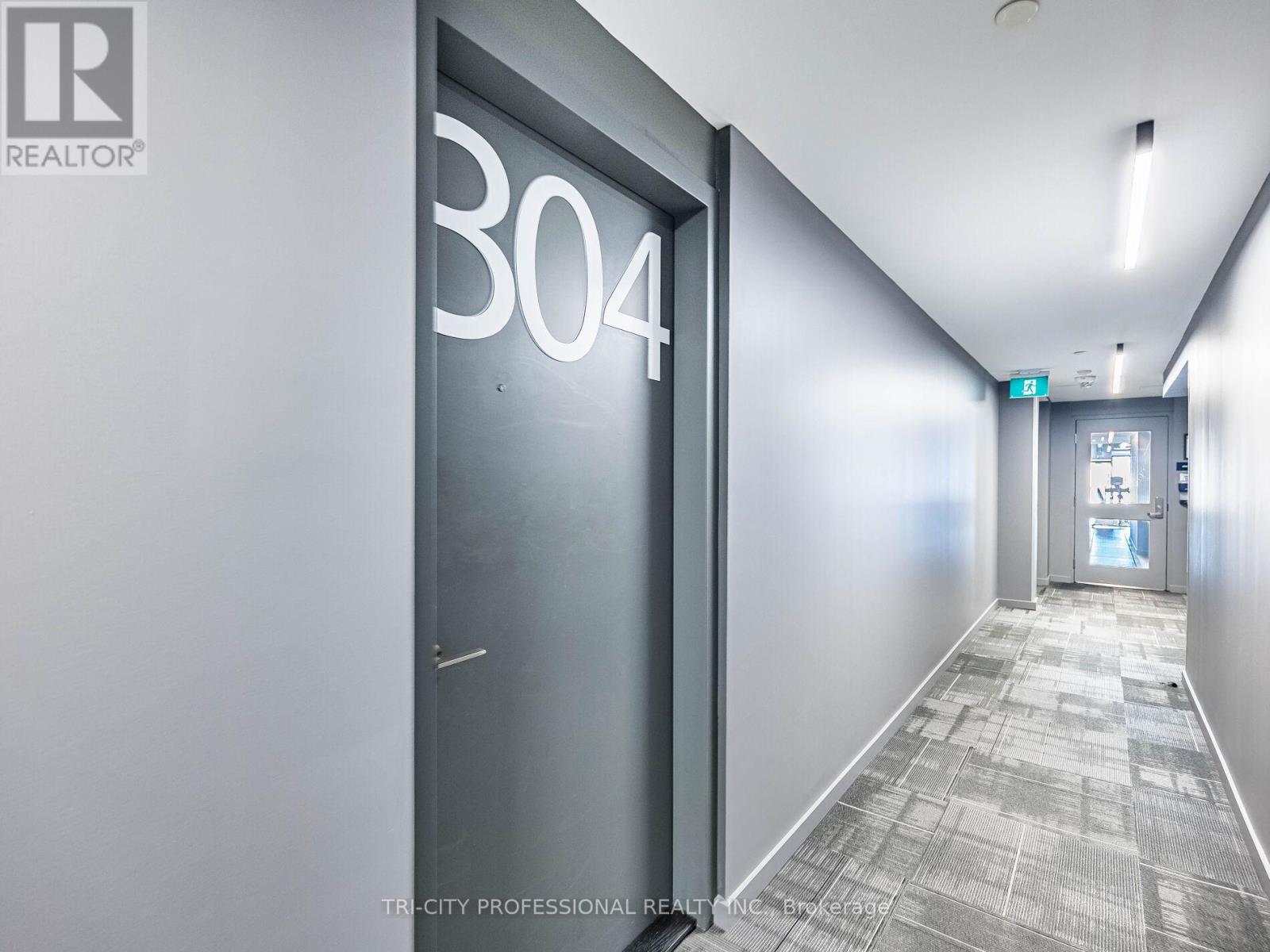 304 - 170 Bayview Avenue, Toronto, Ontario  M5A 0M4 - Photo 3 - C12457528