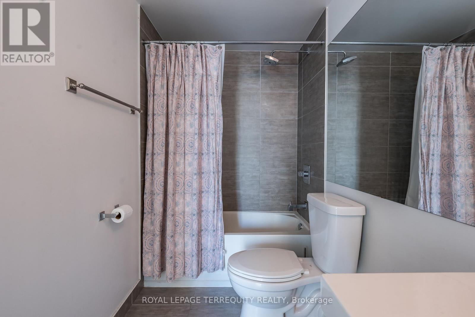 417 - 478 King Street W, Toronto, Ontario  M5V 0A8 - Photo 11 - C12457559