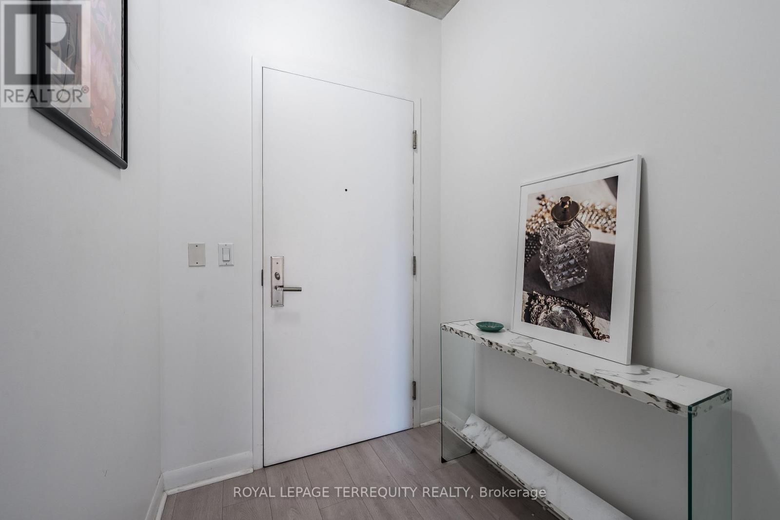 417 - 478 King Street W, Toronto, Ontario  M5V 0A8 - Photo 16 - C12457559