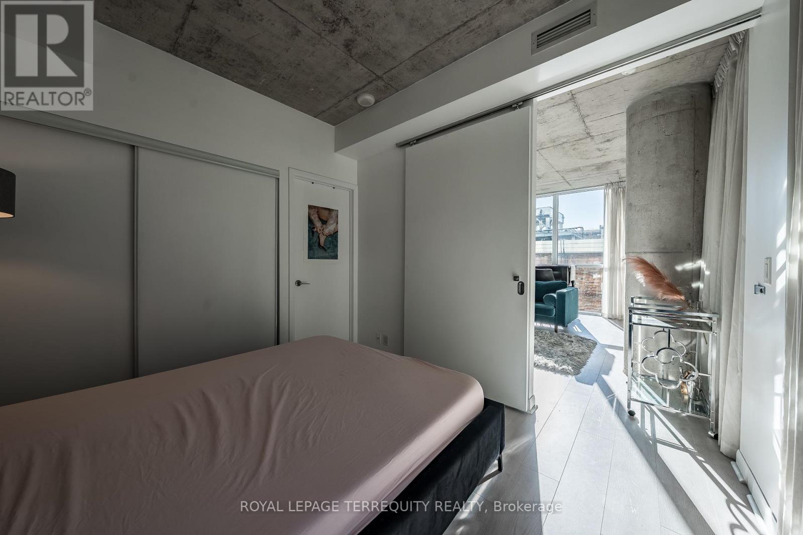 417 - 478 King Street W, Toronto, Ontario  M5V 0A8 - Photo 17 - C12457559