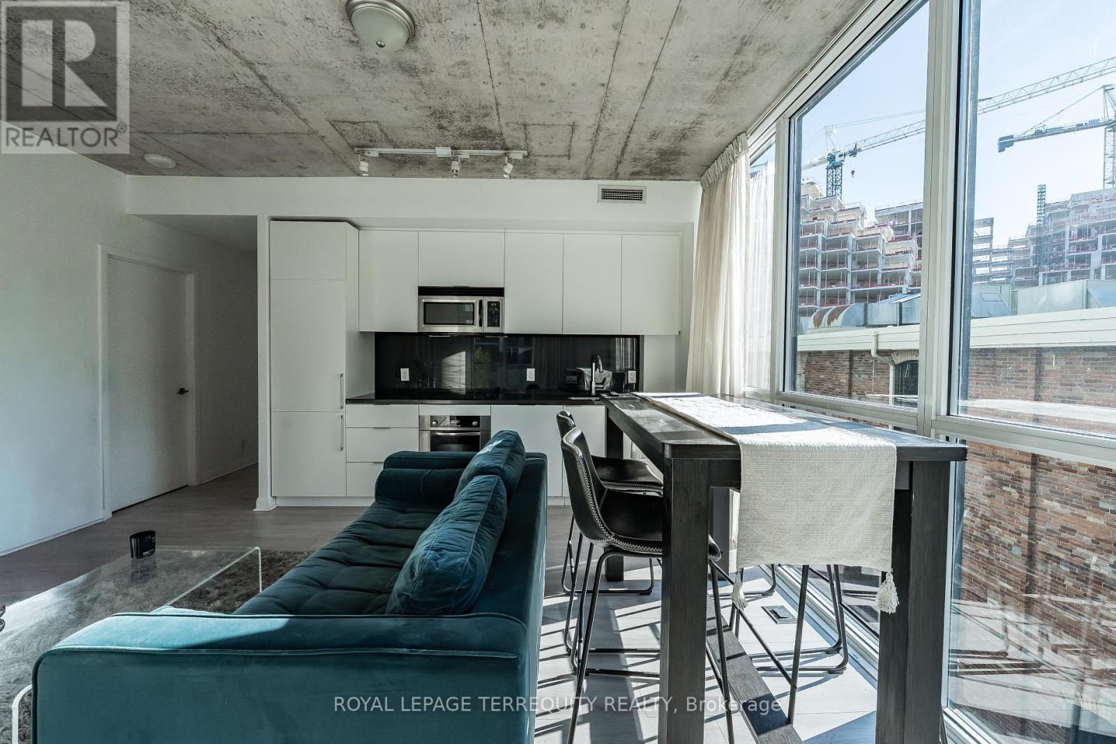 417 - 478 King Street W, Toronto, Ontario  M5V 0A8 - Photo 7 - C12457559