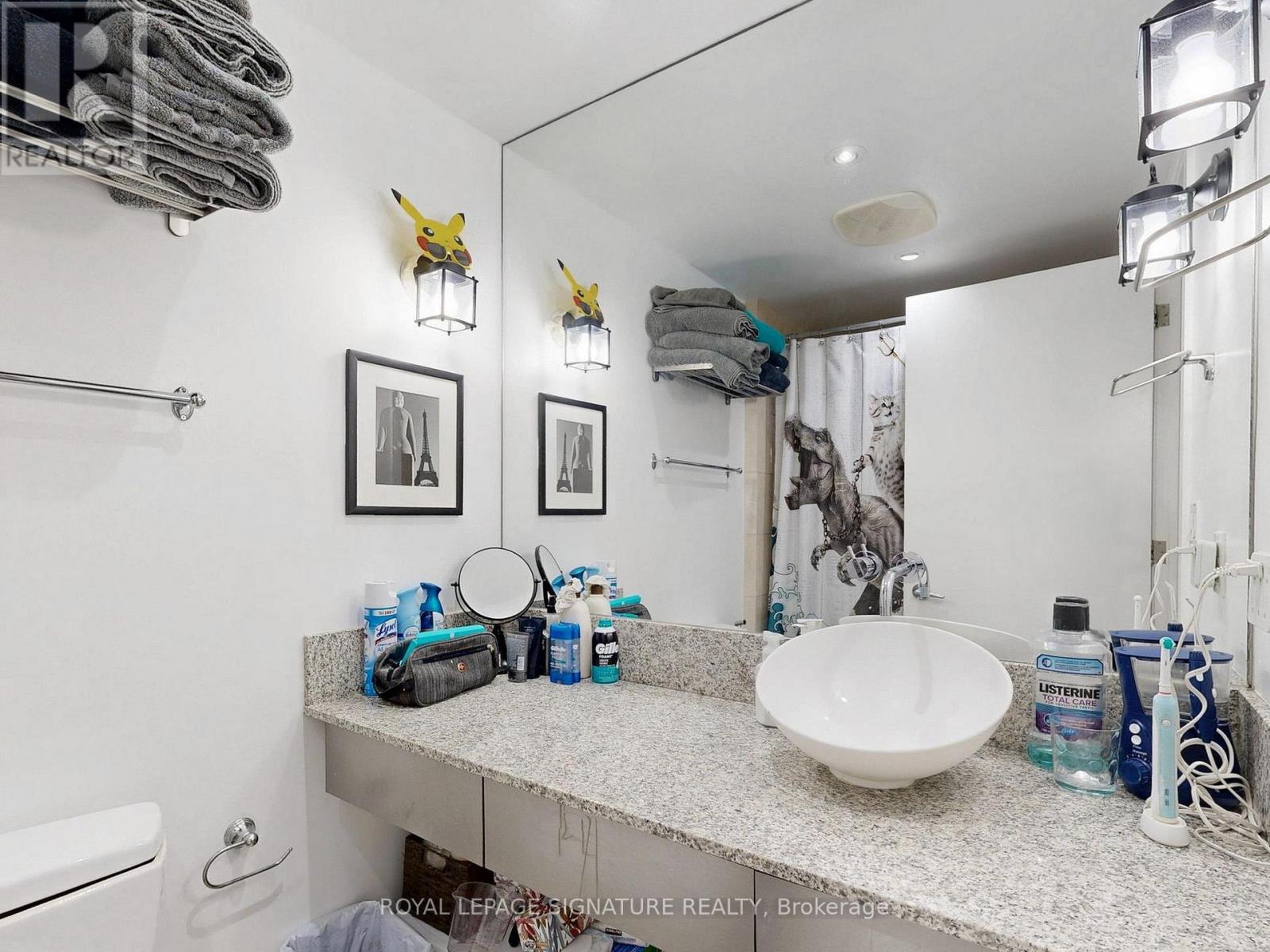 525 - 36 Blue Jays Way, Toronto, Ontario  M5V 3T3 - Photo 19 - C12457574