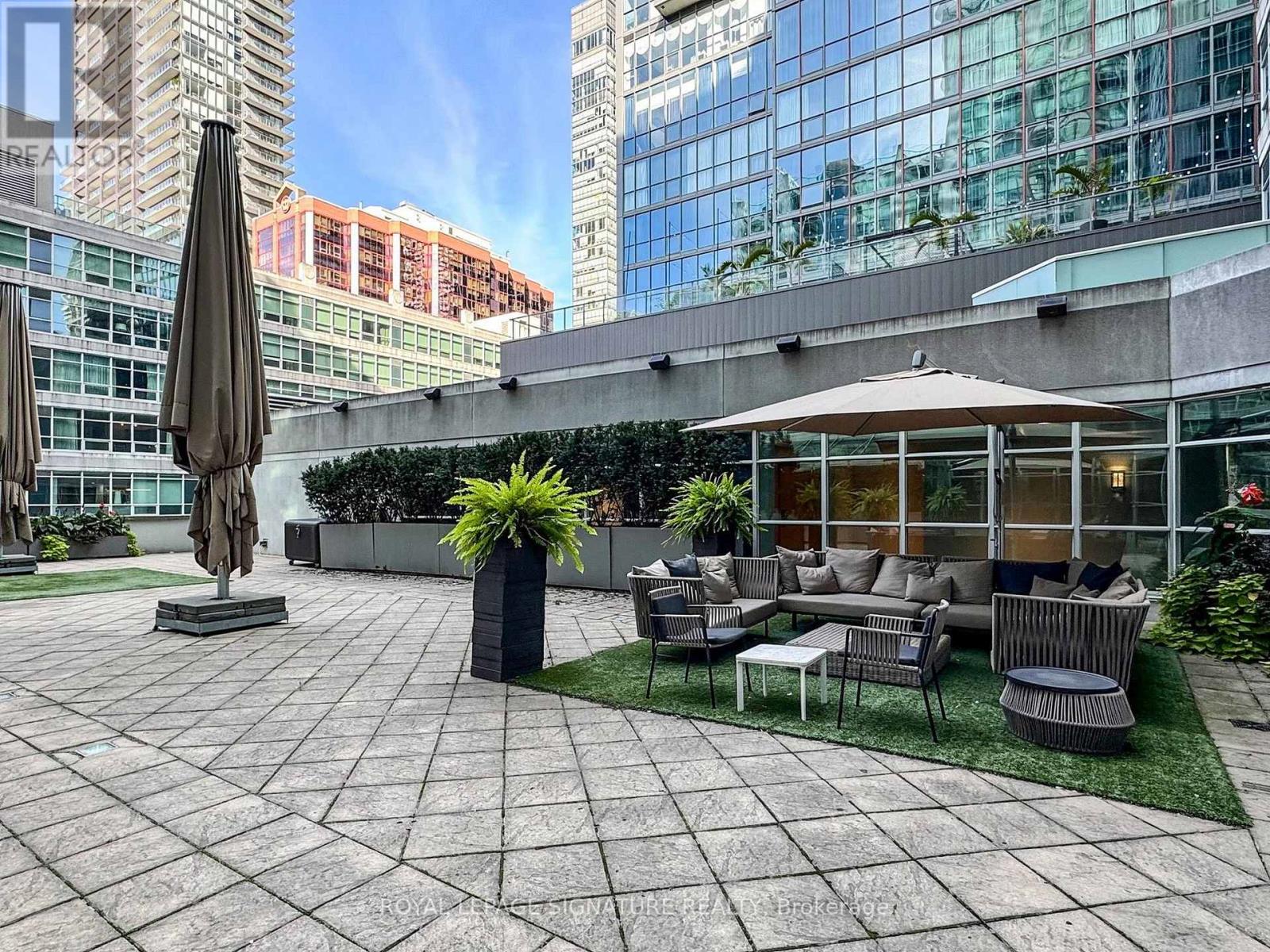 525 - 36 Blue Jays Way, Toronto, Ontario  M5V 3T3 - Photo 36 - C12457574