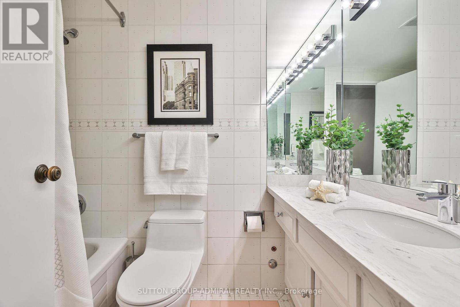 303 - 350 Lonsdale Road, Toronto, Ontario  M5P 1R6 - Photo 21 - C12457580