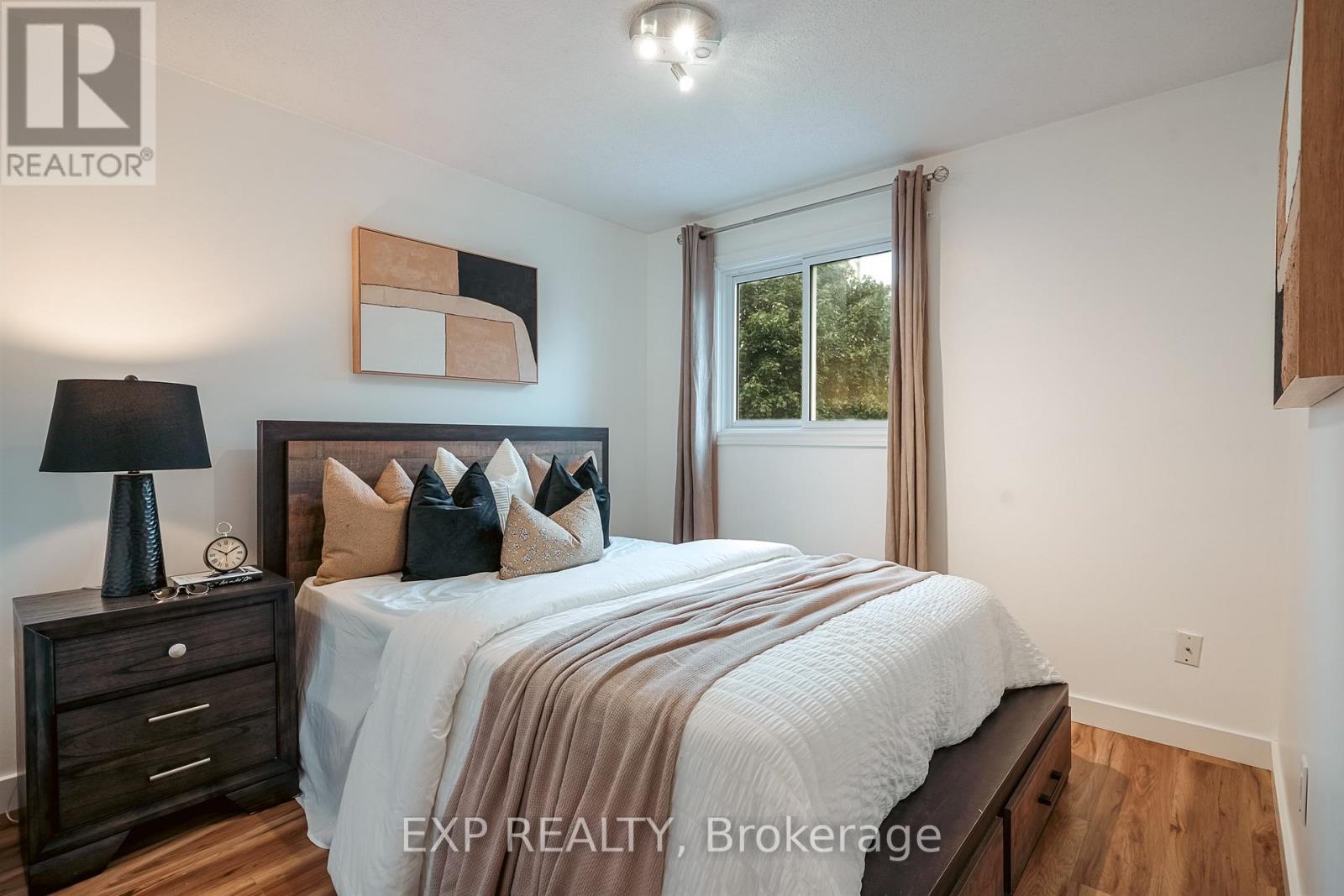 139 Adele Crescent, Oshawa, Ontario  L1J 7X7 - Photo 22 - E12457537