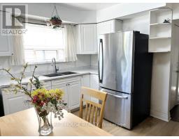 40 NORTH WOODROW BOULEVARD, Toronto, Ontario
