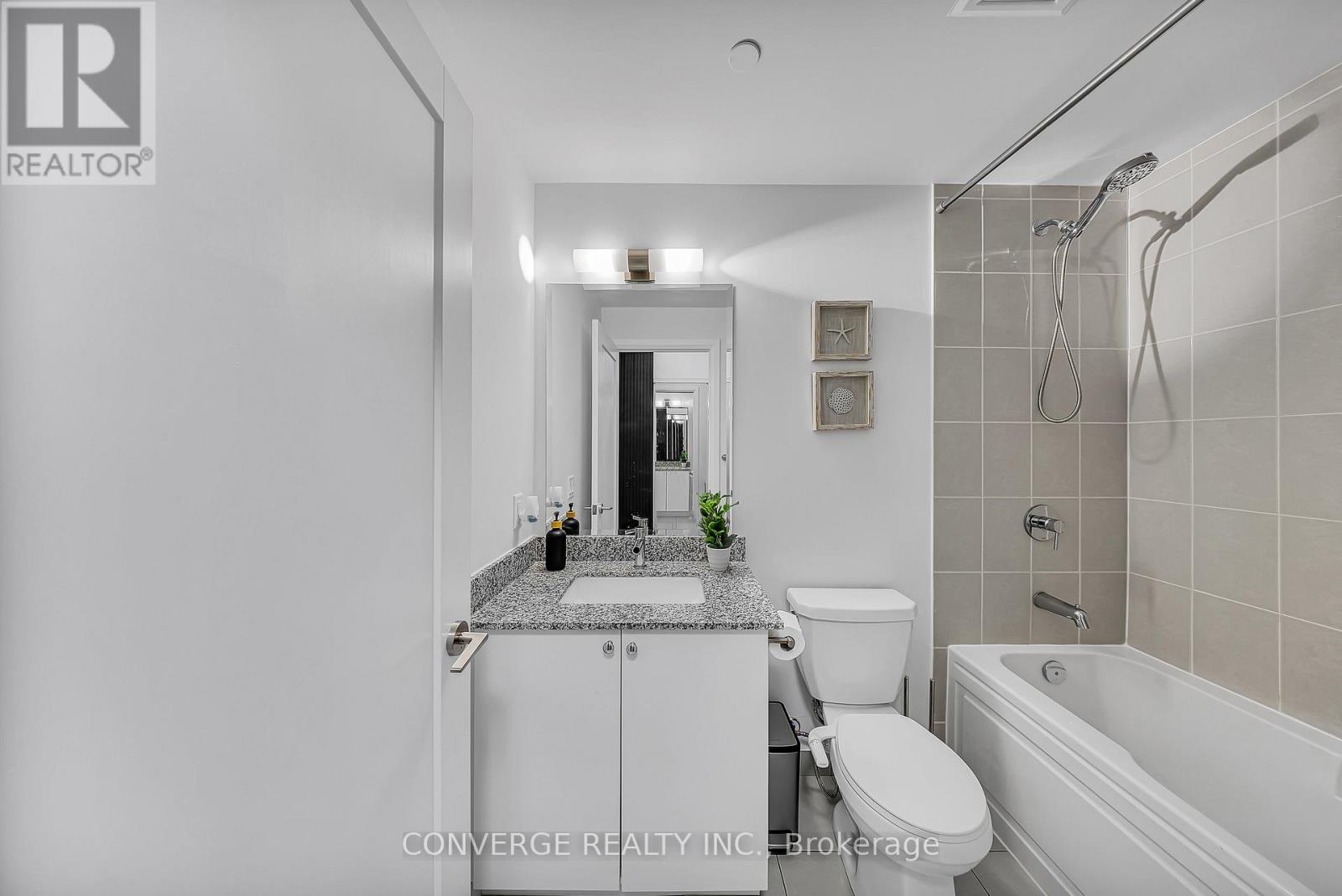 1310 - 3220 Sheppard Avenue E, Toronto, Ontario  M1T 0B7 - Photo 6 - E12457583