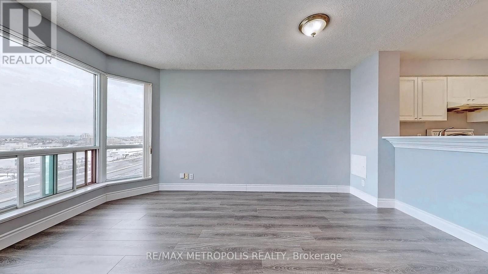1505 - 11 Lee Centre Drive, Toronto, Ontario  M1H 3J5 - Photo 13 - E12457585