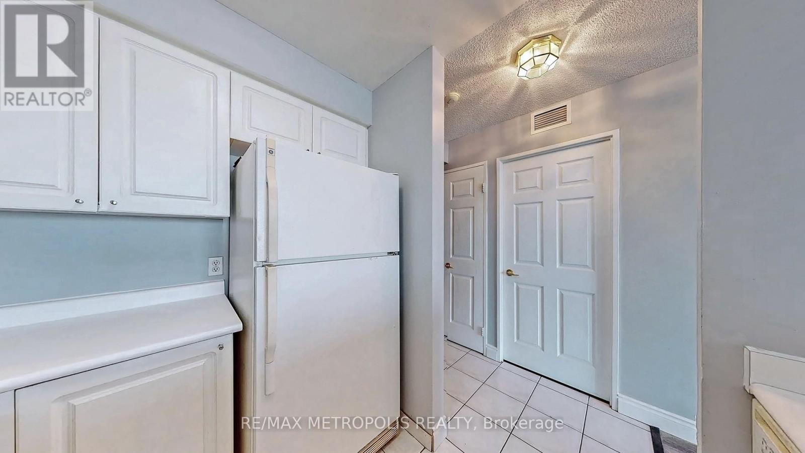 1505 - 11 Lee Centre Drive, Toronto, Ontario  M1H 3J5 - Photo 23 - E12457585