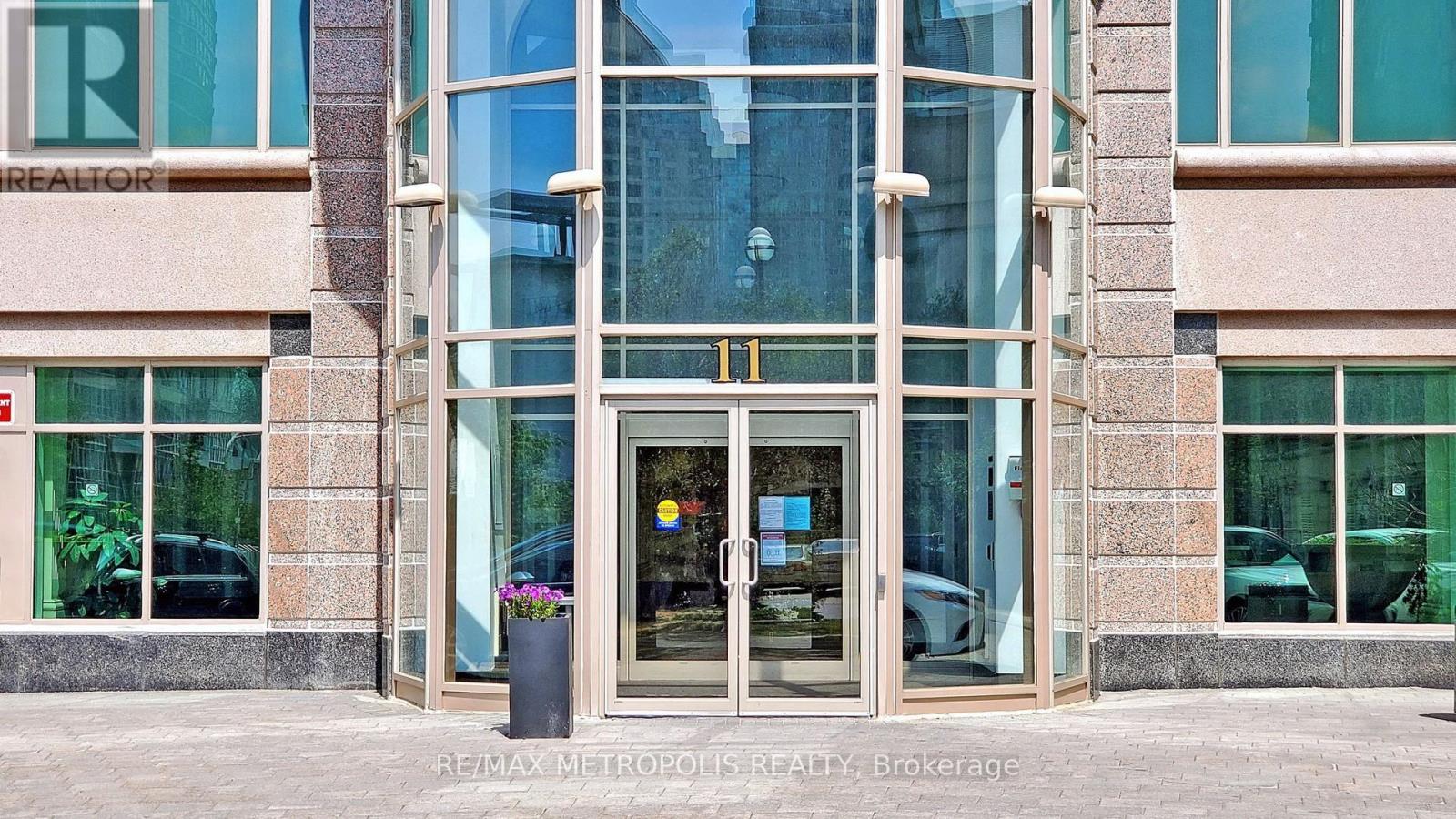 1505 - 11 Lee Centre Drive, Toronto, Ontario  M1H 3J5 - Photo 7 - E12457585