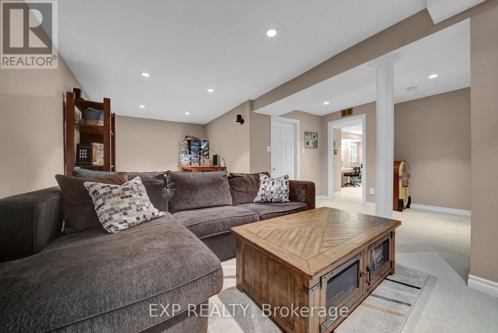 41 Teresa Drive, Whitby, Ontario  L1N 6H9 - Photo 17 - E12457589