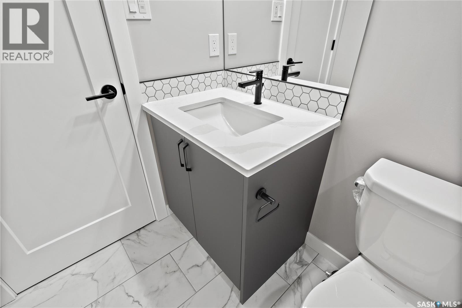 411 Kinloch Crescent, Saskatoon, Saskatchewan  S7M 5N8 - Photo 22 - SK020235