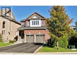 30 BRADFORD COURT, Whitby, Ontario