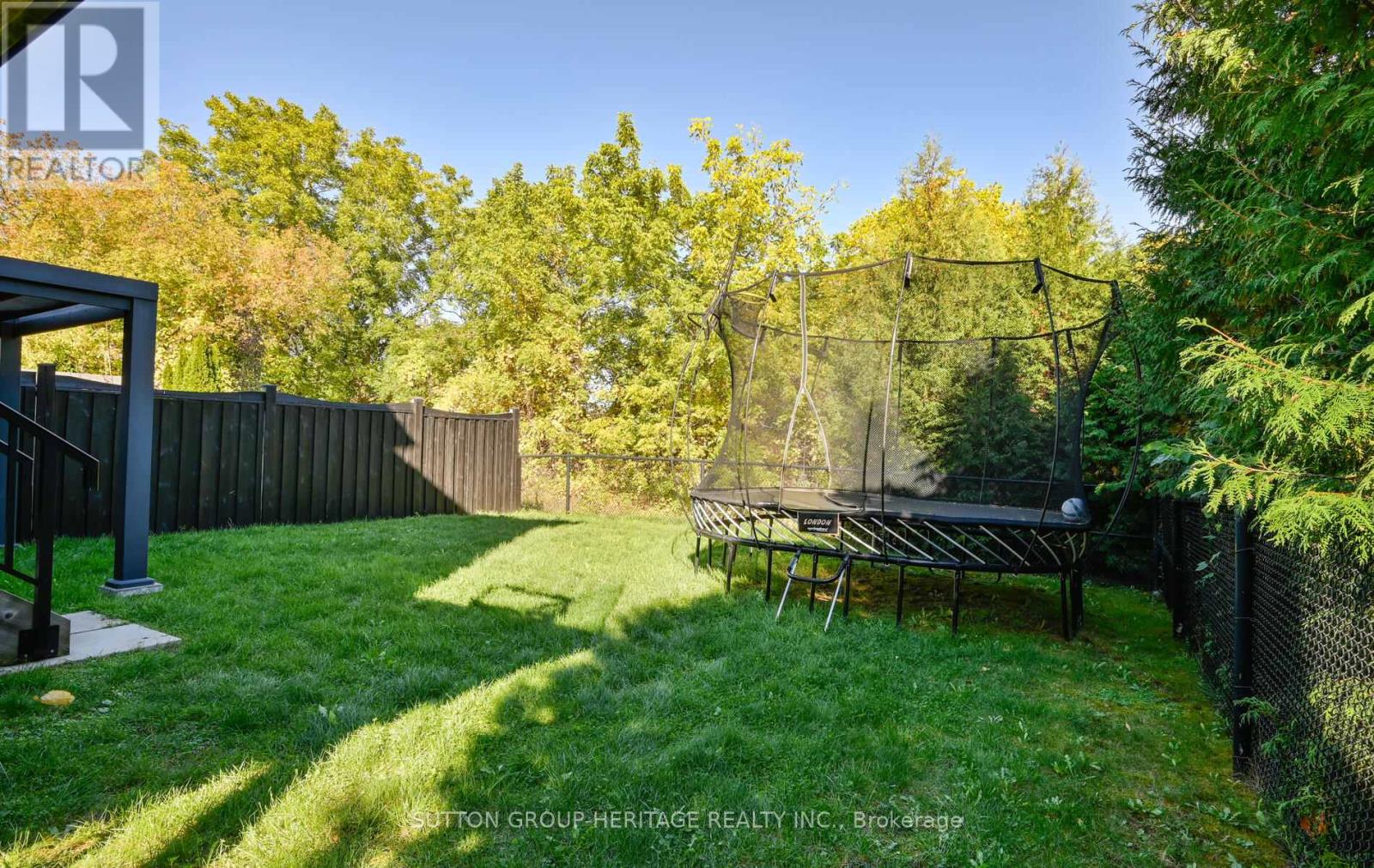 30 Bradford Court, Whitby, Ontario  L1N 0G7 - Photo 33 - E12455479